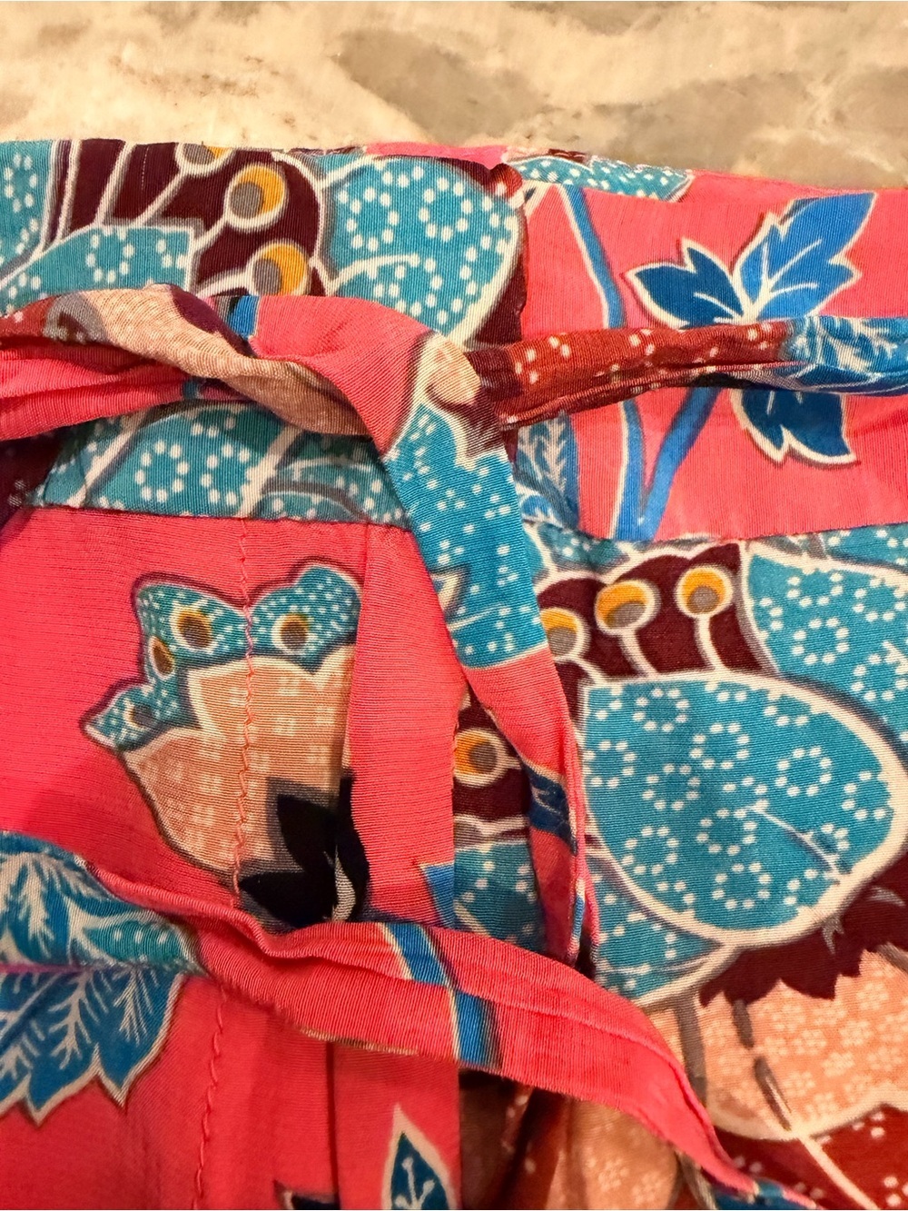 LOFT Pink Floral Butterfly Tie Waist Shorts Size 6 Tropical Resort Rayon - Picture 3 of 8